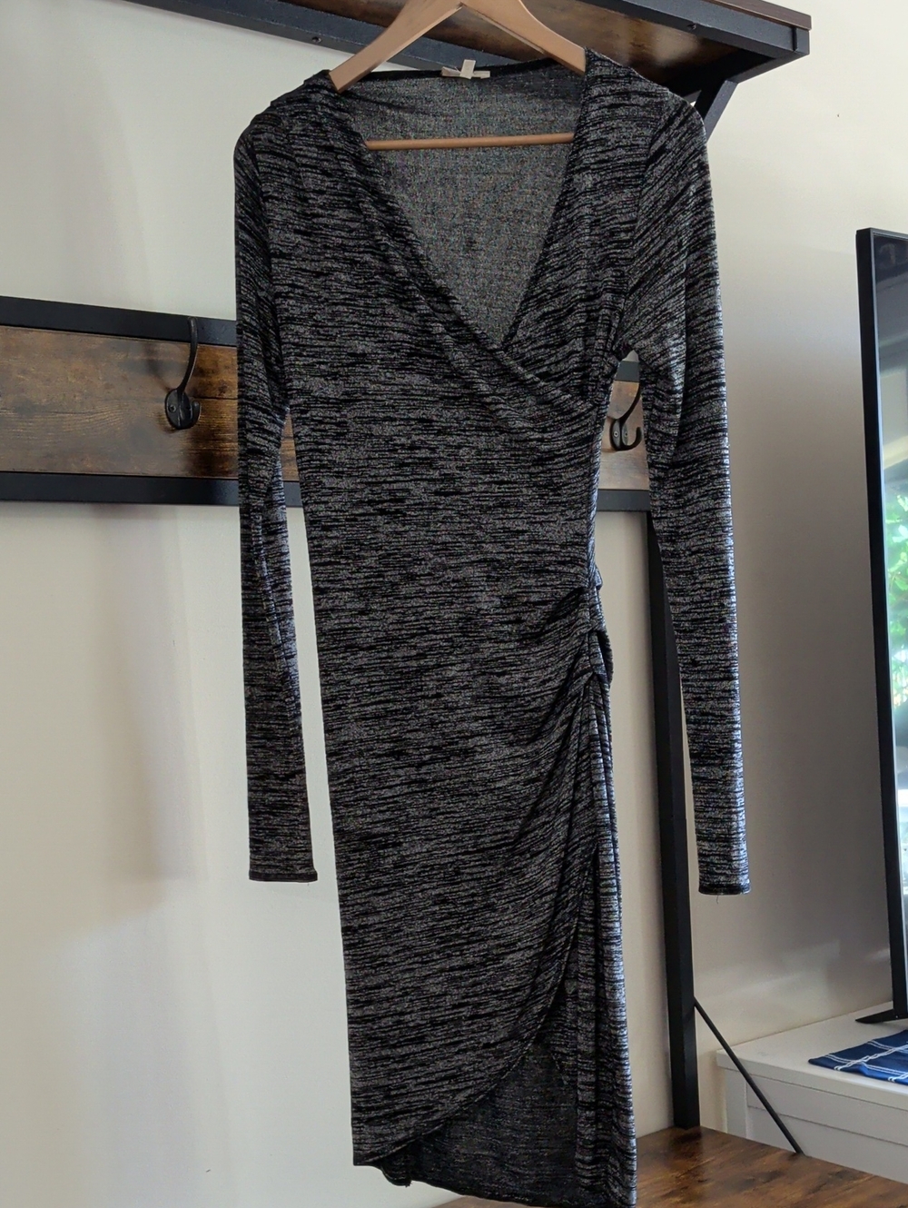 Women's Black Heather Wrap-Front Long Sleeve Dress